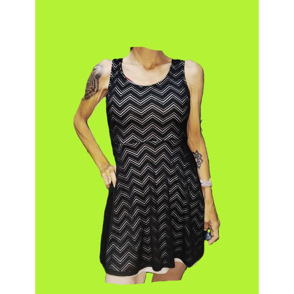 Candie’s Black Tan Zigzag Sheer Mini Dress ~ Size Small | Criss Cross Back